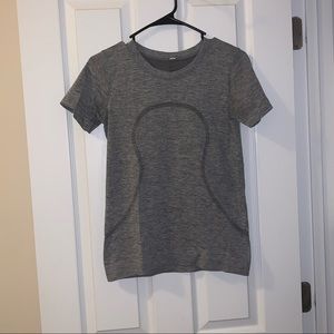 Lululemon Swiftly Relaxed Short Sleeve